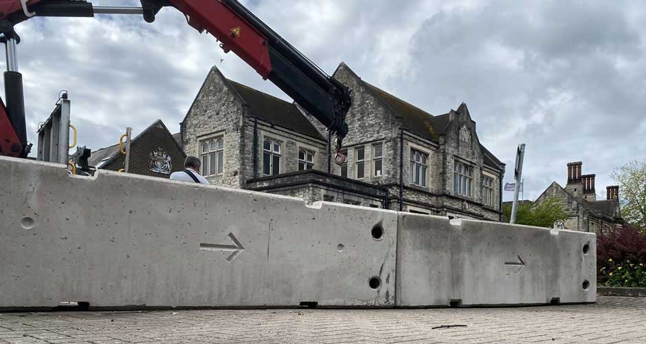 Ensuring-Public-Safety-with-Concrete-Barriers-for-Hire