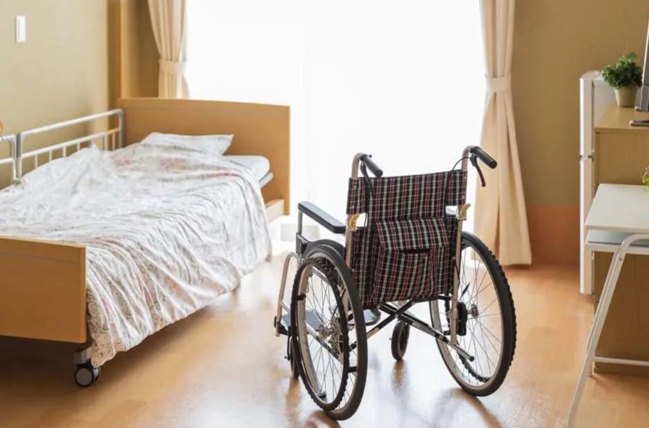 Home Care Services vs. Care Facilities