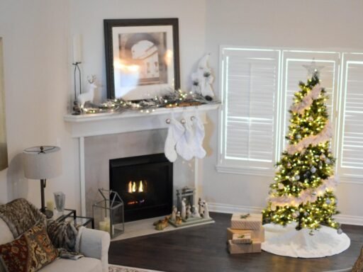 Nine Ways to Spruce Up Your Home for Holiday Guests