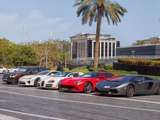 Experience-the-UAE-in-Style-with-Yeti-Luxury-Car-Rentals