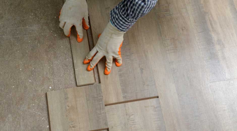 Mohawk-Laminate-Flooring-vs.-Hardwood