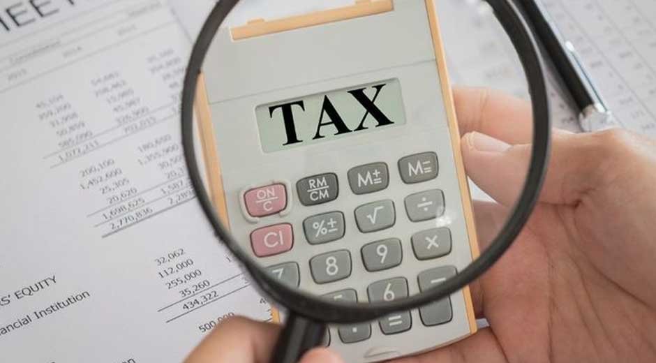 Maximise Your Insurance Deductions: Income Tax Calculator