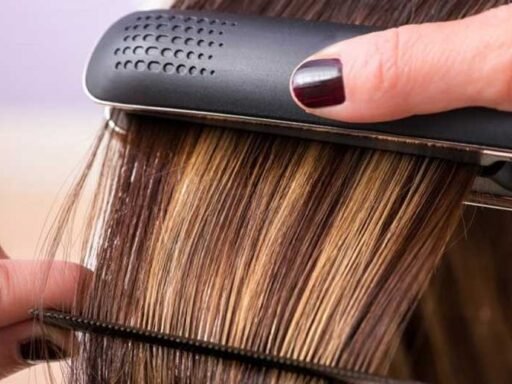 Straightener-Myths-Debunked-What-You-Really-Need-to-Know