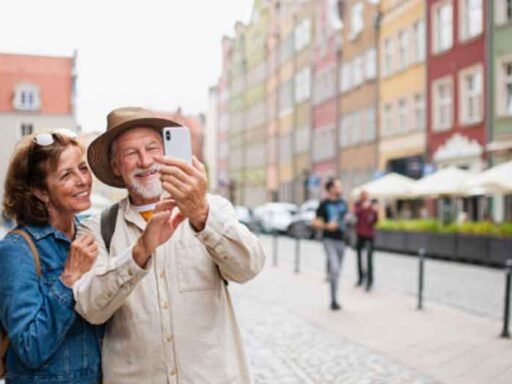 Unlocking the Joy of Summer Community Travel for Seniors