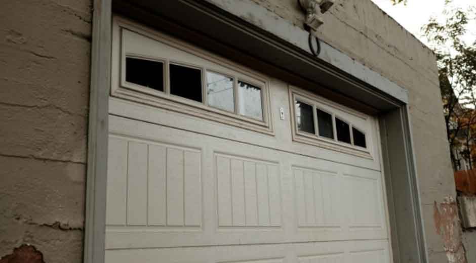 How to Choose the Best Garage Door Installation Service