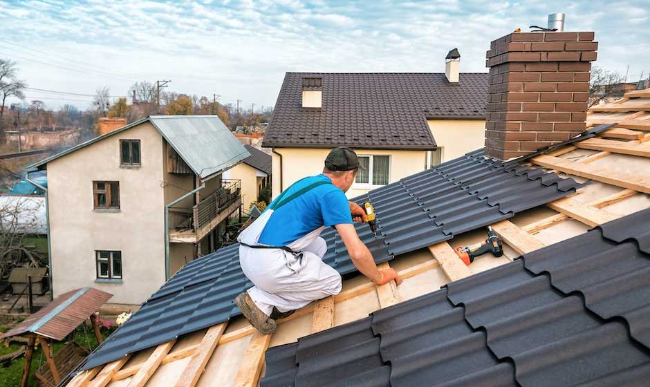 How to Choose the Right Roofing Materials for Your Home